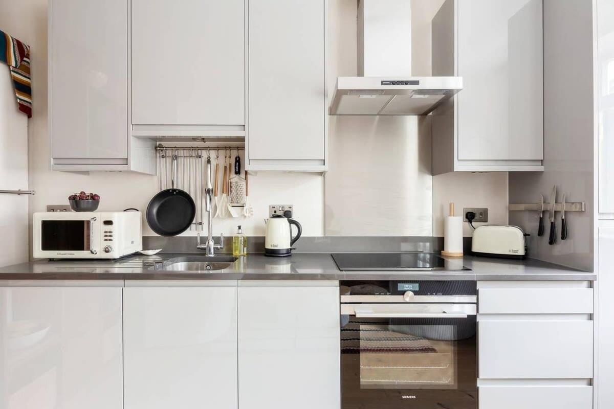 Large Luxury Studio In Heart Of Richmond Richmond  Eksteriør billede